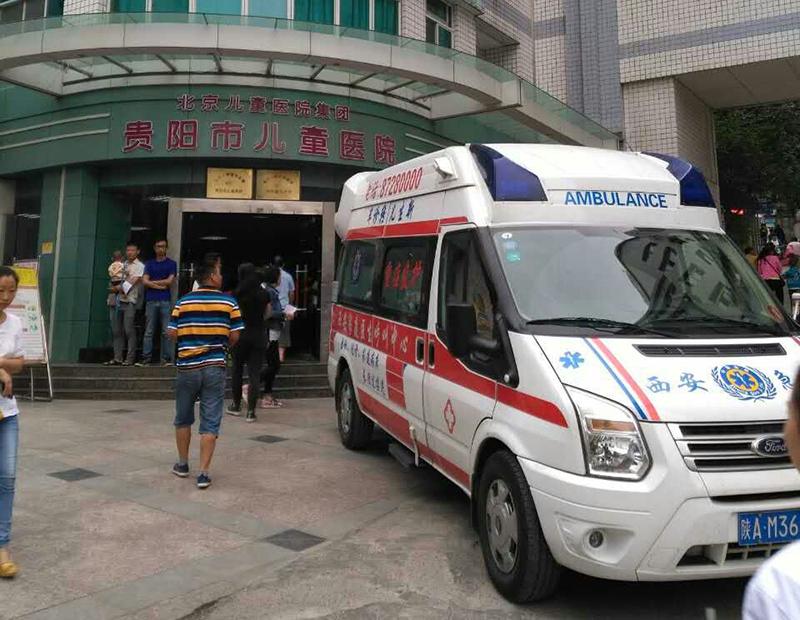 筠连县救护车转院
